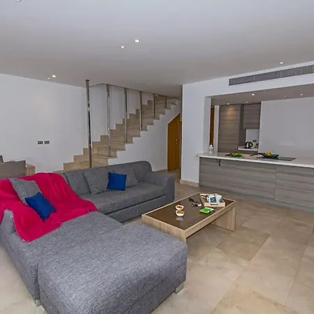Nayah Stays, Beautiful 3-Bedroom Vacation Home Hurghada Exterior photo